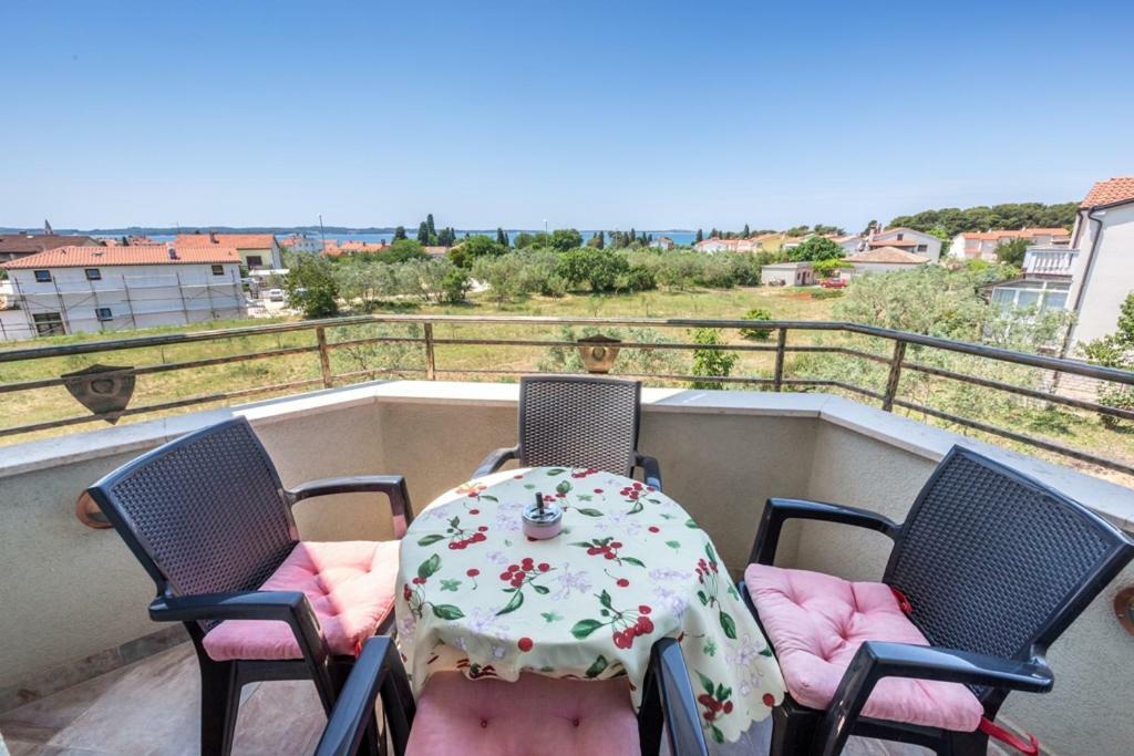 Apartment Lighthouse N3 Fažana Buitenkant foto